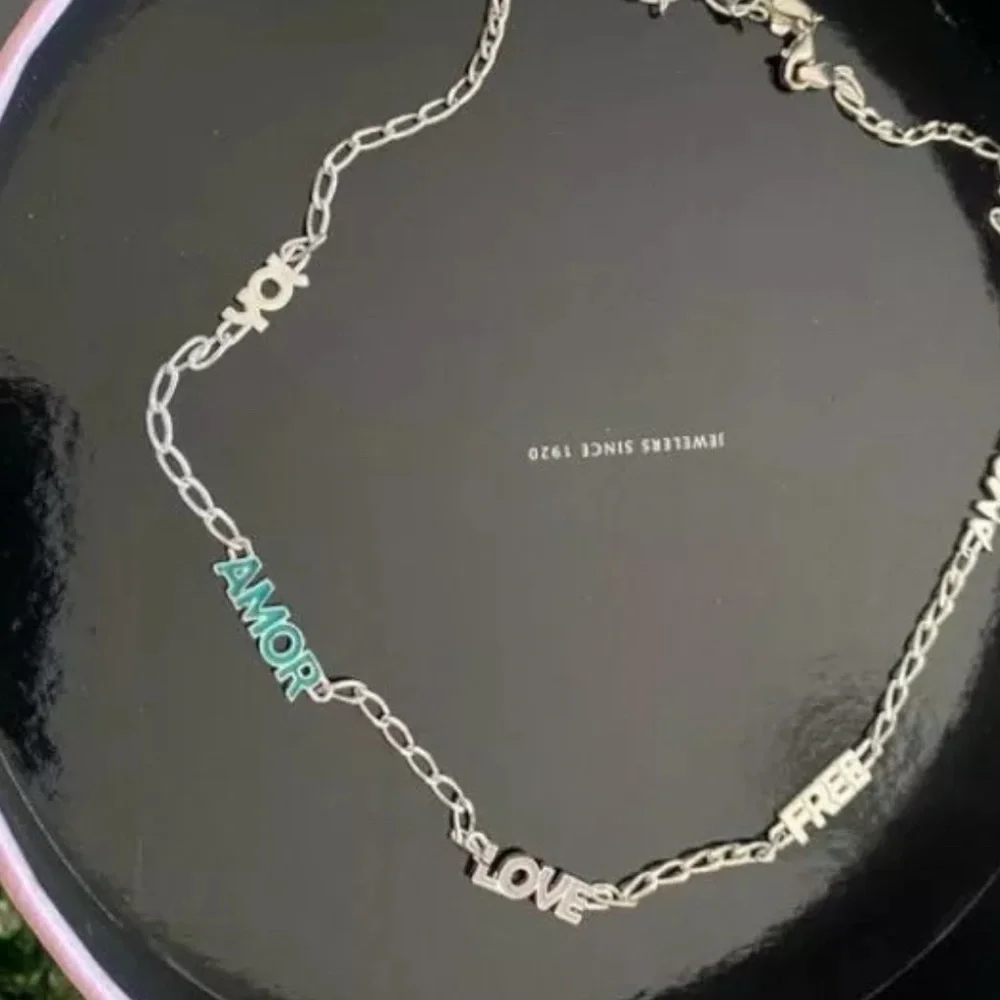 Crossword necklace with Joy, Free and Amore motifs in silver, 50 CM - Picture 2 of 5